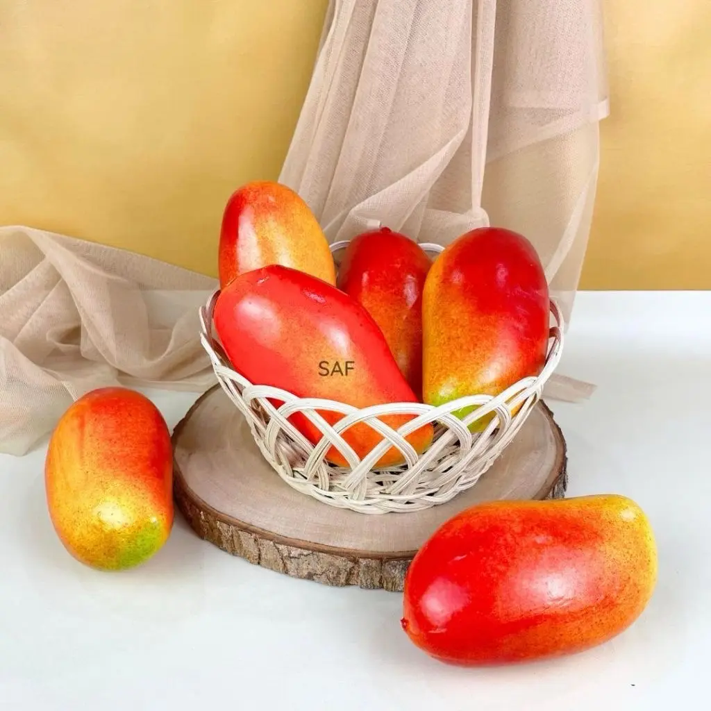 Mangga Merah Buah Artificial Palsu - Fake Mango Props Foto Produk