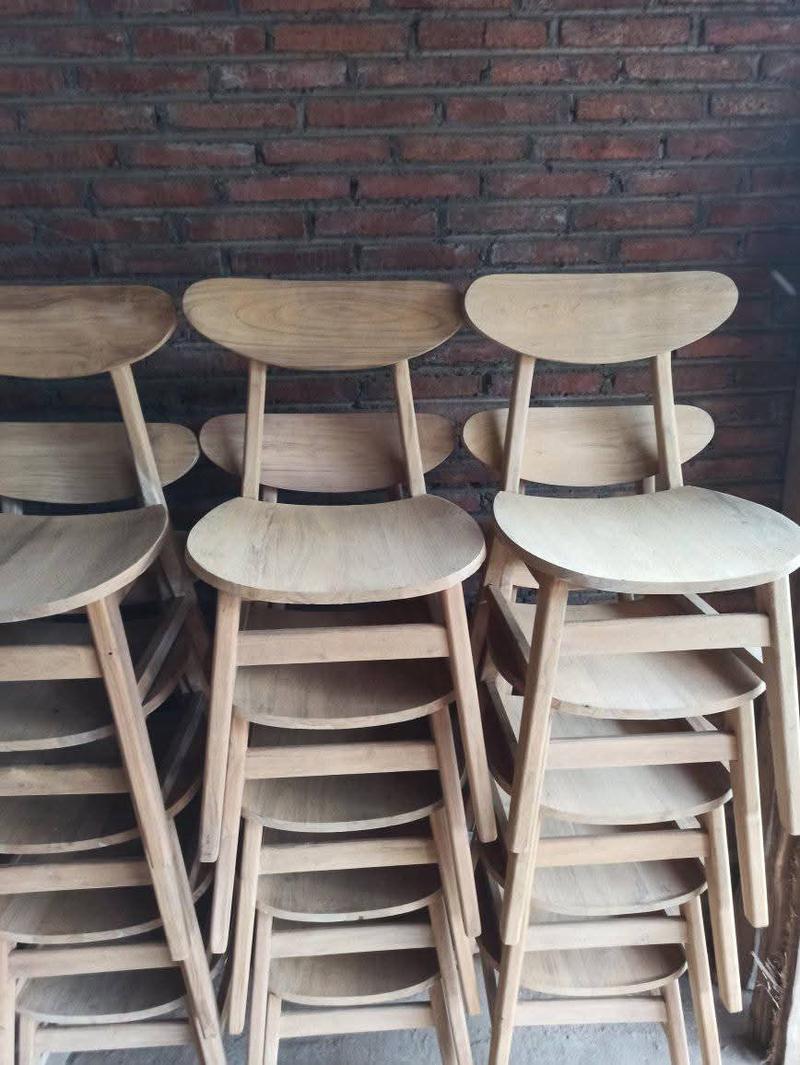 Product Introduction of kursi teras depan rumah , kursi tamu mewah elegan, kursi cafe, kursi ropan , kursi jati minimalis, kursi makan kayu jati,  kursi serbaguna 17