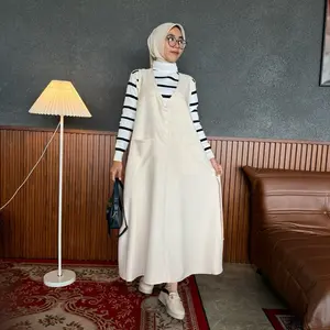 Long Dress Outer Jumpsuit Muslim Berbahan Kain Semi Wool Tanpa Lengan Kerah V Nyaman Polos Style Busui Outfit Lebaran