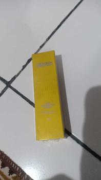 Product Review of DEXSKIN BY DERMA EXPRESS Suncreen protection Cream ( Aesthetic Clinic of the year in Asia Pacific) from i**a t**r 1