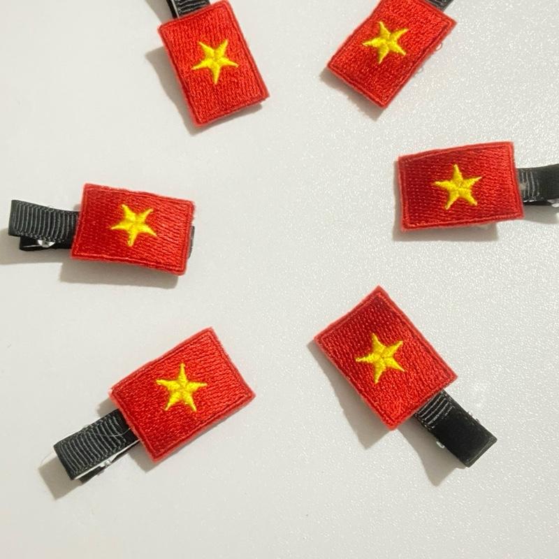 Kẹp tóc hình lá cờ Việt Nam - Mebe 3
