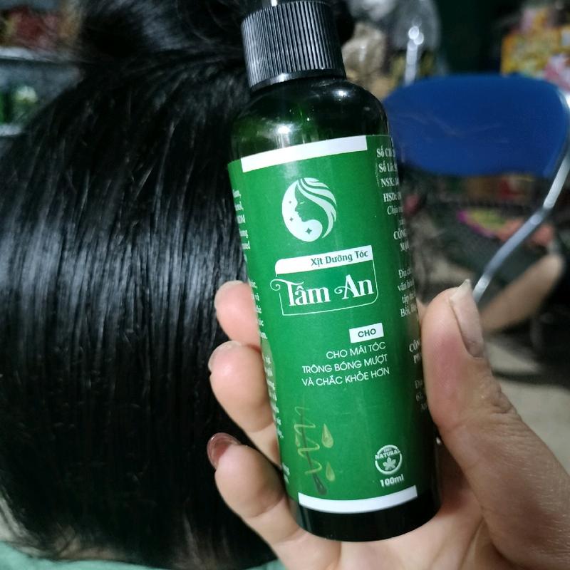 xịt dưỡng tóc giúp tóc chắc khỏe mềm mại 4