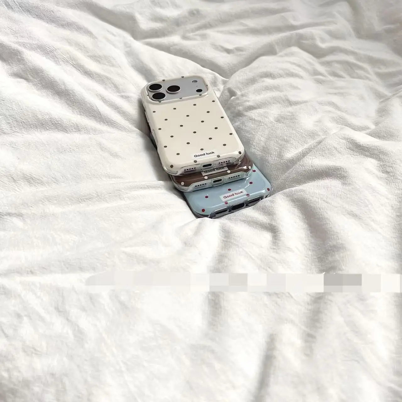 Ốp Điện Thoại Di Động Phong Cách Instagram, Cao Cấp, Thiết Kế Chấm Bi Màu Tương Phản Nhẹ Nhàng, Thích Hợp Cho iPhone 17ProMax Và iPhone16, Độc Đáo Thích Hợp Cho 15 Và 14, Hoạt Hình Dễ Thương | BigBuy360 - bigbuy360.vn Ốp Điện Thoại Di Động Phong Cách Instagram, Cao Cấp, Thiết Kế Chấm Bi Màu Tương Phản Nhẹ Nhàng, Thích Hợp Cho iPhone 17ProMax Và iPhone16, Độc Đáo Thích Hợp Cho 15 Và 14, Hoạt Hình Dễ Thương | BigBuy360 - bigbuy360.vn