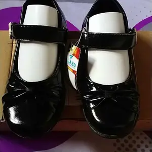 FLAZO Sepatu Anak Prempuan Fantofel Sepatu Sekolah Anak Prempuan PAUT ,Tk,SD Kaki Fashion