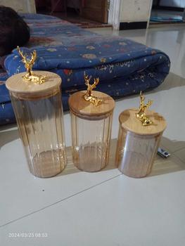 Product Review of AVELINE Penyimpanan Makanan Toples Food Jar Gold Kaca Deer dan Gold Hampers dan Premium Parcel from c** m**. 0