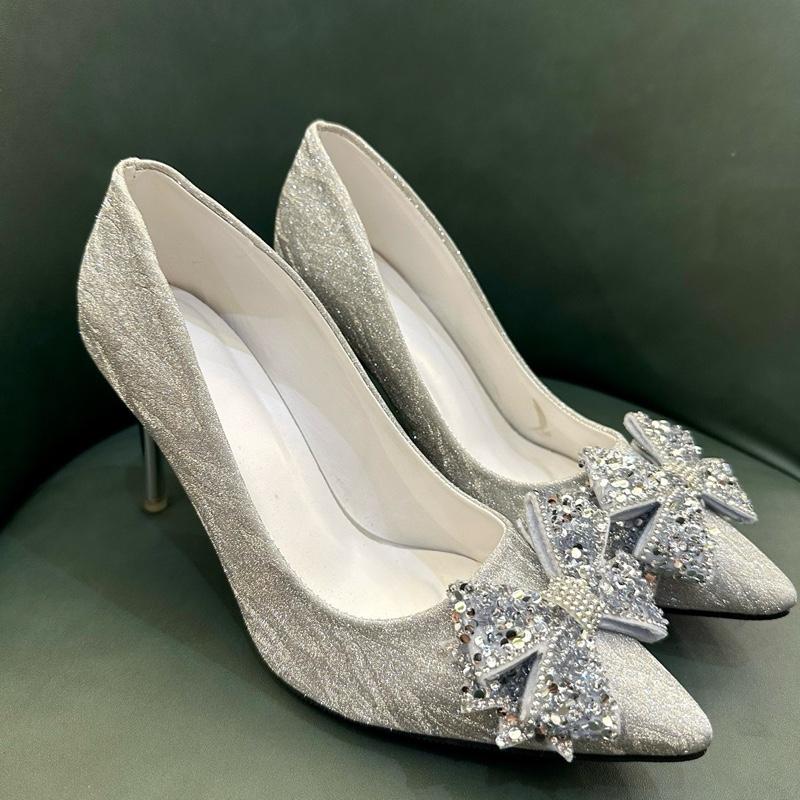 Giày cao gót búp bê nữ bít gót đính nơ bướm đá 5cm 8cm nhũ. CÓ SIZE 40 CHÂN BÉ LÙI 1 SIZE 17