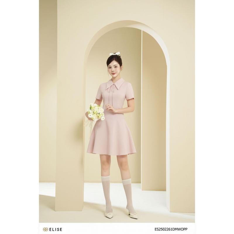 Đầm vân hồng phấn cổ nhọn thiết kế Elise mã ES2502261DMWOPP