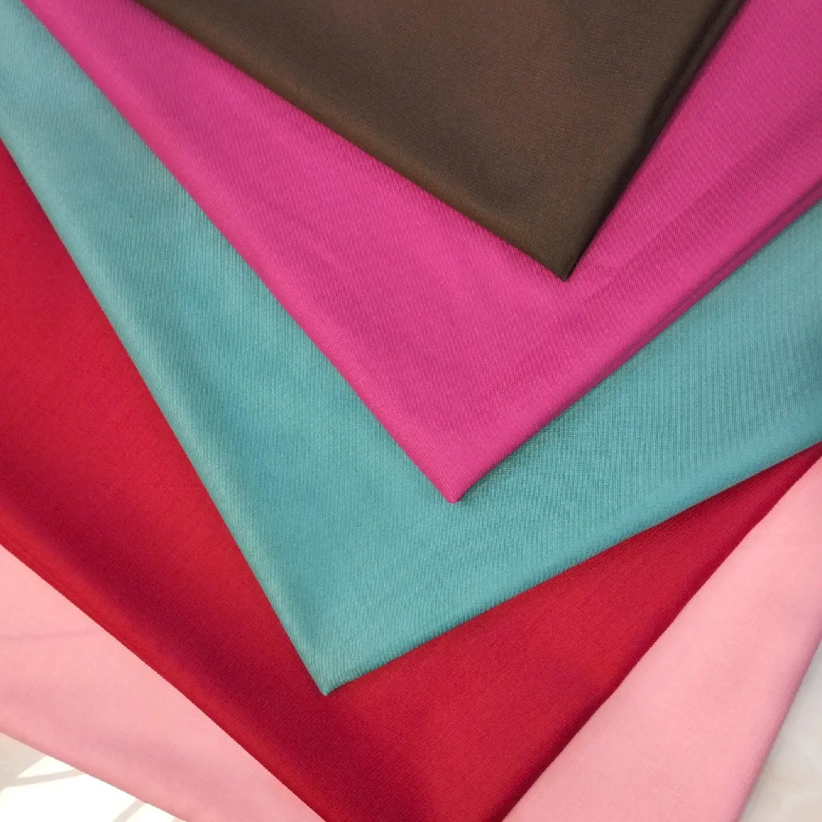 KAIN TOYOBO POLOS PREMIUM  100%ORI(Harga per 0.5m)(lebar kain 1,5m)/BAHAN GAMIS/BAHAN JILBAB/BAHAN BAJU KOKO/BAHAN KEMEJA/BAHAN BLUS/BAHAN PAKAIAN ANAK ANAK/BISA COD