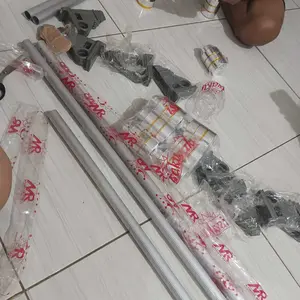 New Breket Batang Gorden Tabung 1 Meter Full Set Tirai Jendela Besi Hordeng Garis Polos Kayu Dipasang di Dinding Kamar Tidur Pindah Rumah Modern Putih