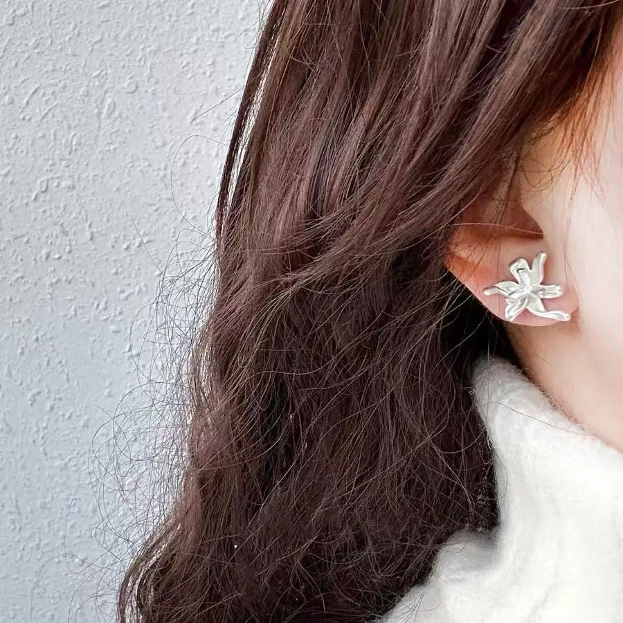 Flower Stud Earrings Silver Iris Flower Clip-on Earrings Hypoallergenic Earrings for Women Girls