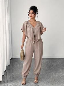 Mono elegante para mujer de talla grande, diseño a rayas con mangas cortas, cintura alta y ajuste holgado, cómodo y estiloso para uso diario