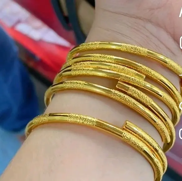gelang bulat lapisan emas