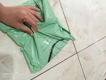 Product Review of KENAN - SHINY Instan Daily Hijab nonpet matt Jersey size L from m**p 0