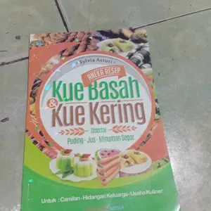 Buku Aneka Resep Kue Basah & Kue Kering - Lingkar Media