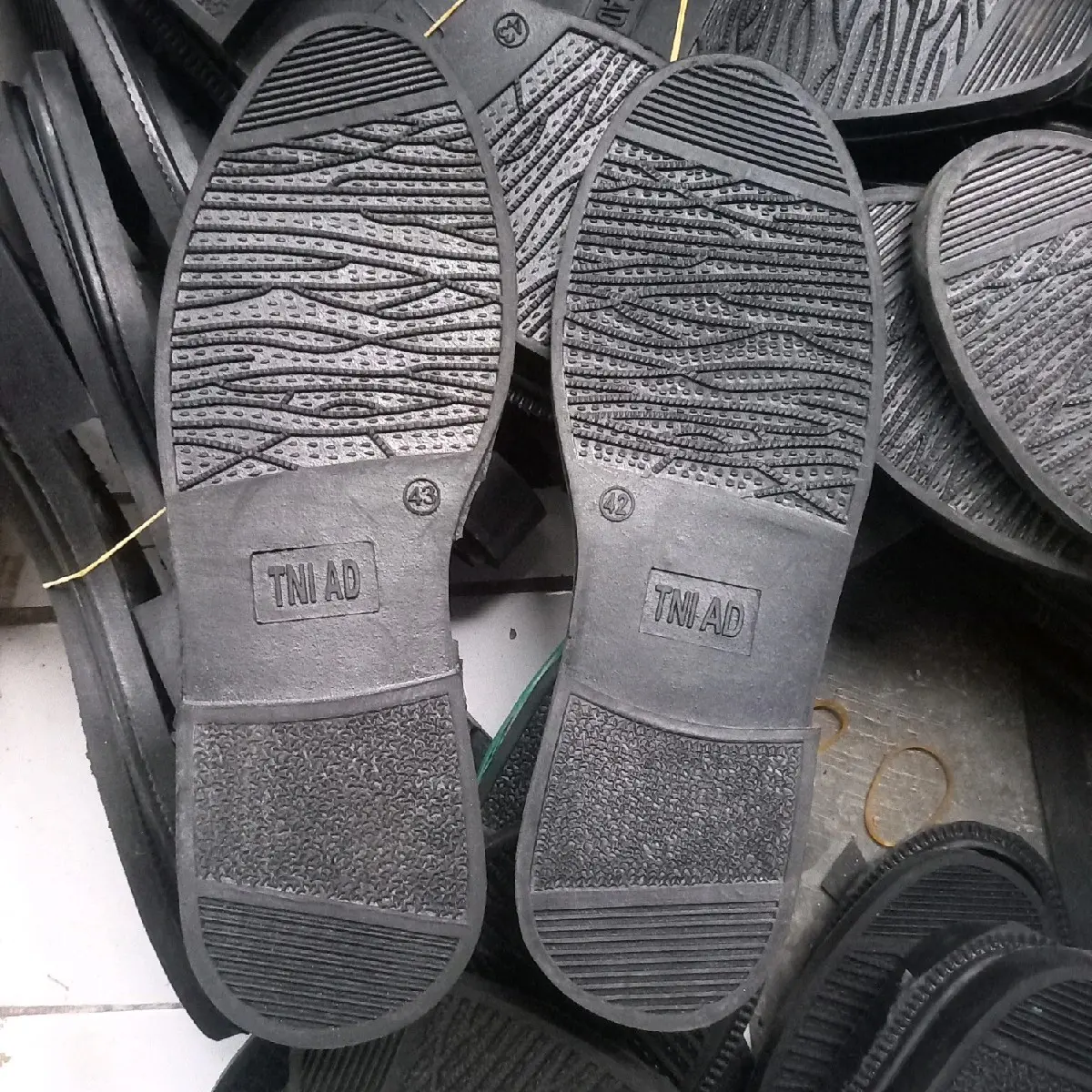 Sol Karet Sepatu PDH PDU Hitam Empuk Tebal Lentur Anti Slip