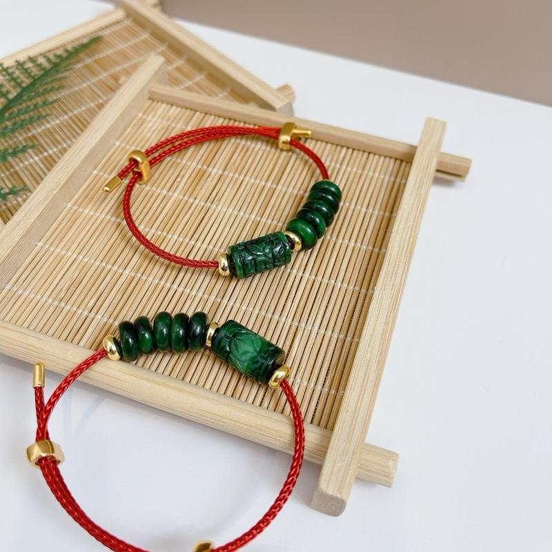 Vòng tay nam nữ lu thống chạm khắc kèm ngũ điếu cẩm ngọc sơn thủy cầu tài lộc, may mắn, bình an 3
