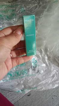 Product Review of Wardah Exclusive Moist Lipstick - Warna Intense dengan Natural Moist dan Glossy Finish - Dilengkapi Vitamin E yang Melembabkan Bibir - Tekstur Halus from L**a 0