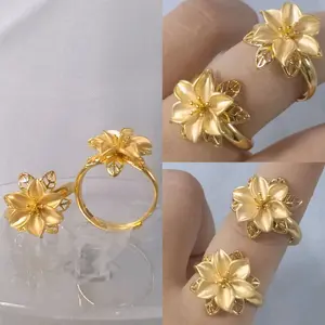 Grosir 88 Cincin wanita motif Bunga kendari Cantik imitasi - Diara  lapis emas 24kgold