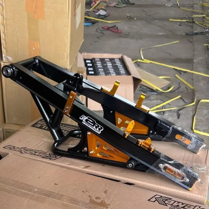 SWING ARM NINJA K2R KAWAHARA RACING RR S - Black Gold