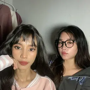 Full Wig Rambut panjang bergelombang lembut super realistis, gaya baru 2026, wig rambut palsu wanita rsw daily lolita Unisex Pink Synthetic Full Machine Wigs