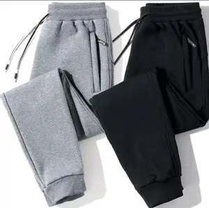 Celana Jogger Pria Wanita Trendy Korean Style dengan Desain Modern dan Nyaman untuk Aktivitas Sehari-hari