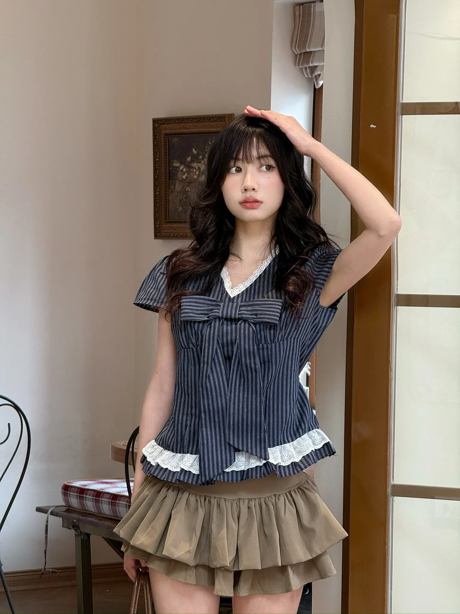 Áo sơ mi kẻ sọc cổ tim phối ren kèm nơ xinh xắn, Áo kiểu bèo gấu dễ thương thời trang hè - 29feb.closet - A560 | BigBuy360 - bigbuy360.vn