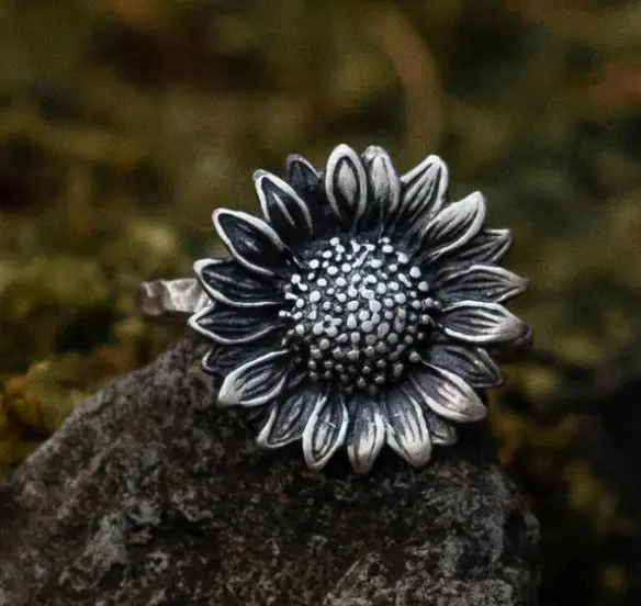 Sunflower Design Ring, Fashion Accessories for Women & Men, Trendy All-match & Exquisite Jewelry for Birthday Gift, Girlfriend Gifts 2