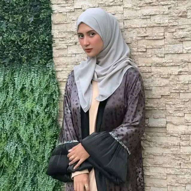 Outer Abaya Motif Leopard Lengan Balon Payet Elegan Mewah  AmeeraMode