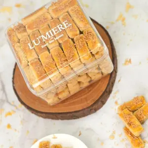 LU'MIERE KUE KERING AUREL HERMANSYAH KUE LEBARAN Special Varian Rasa Kastangel Renyah Asin Gurih & Choco Square Rich Manis Cocok untuk Camilan Keluarga dan Hampers