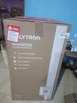 Product Review of POLYTRON Kulkas 1 Pintu Beauty metal door 150 liter PRB 159B from "**" 1