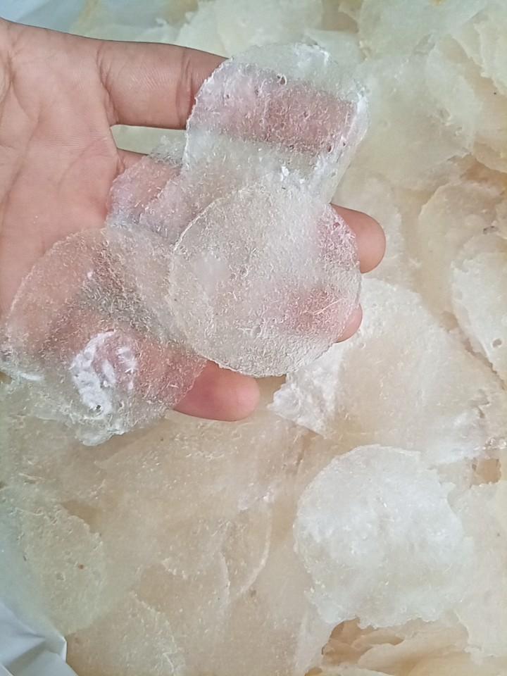 Product Introduction of TERMURAH 1KG KERIPIK KACA MENTAH BULAT TIPIS LANGSUNG DARI PRODUSEN (PABRIK) KRIPCA / KIRCA / PIKCA / BELEDAG / MAKANAN RINGAN  Snack Cemilan Kripik terbuat dari Singkong 2