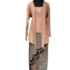 one set baju dewasa kebaya kutubaru katun premium Kancing //set kebaya modern kutubaru rok Motif batik plisket Wanita// Baju kebaya Setelan Remaja Kondangan Atasan dan Kain rok Bunga Dress Cantik//Baju Kombinasi setelan Hitam Tangan panjang Pesta Mewah
