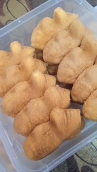 Product Review of Combo 2 Bekas Bahulu Ikan Emas 20pcs from q**} 0