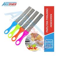 Gambar Parutan Keju Panjang Serbaguna [1 Pcs] / Parudan Keju / Parutan Kentang Serba Guna / Parutan Serbaguna Multifungsi / Parut Wortel / Peralatan Masak / Parutan Kentang Mustopa Buah Plastik - Random dari Aksesoren Kab. Indramayu 1 Tokopedia