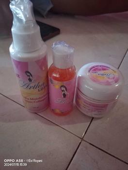 Product Review of ARTHA LDT PAKET GLOW UP SERUM AHA (LOTION 1 BOOSTER 1 SERUM 1) Mencerahkan kulit Kusam from E** R**i 3