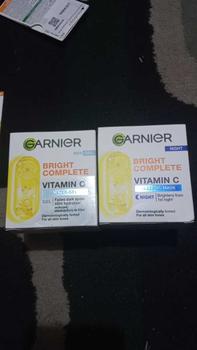Product Review of [FREE 6X SERUM] Paket Hemat Brightening - Glowing ISI 2 ISI 3 - Brightening - Krim Pagi Malam – Bundle – Serum Vitamin C - Moisturizer from m**7 0