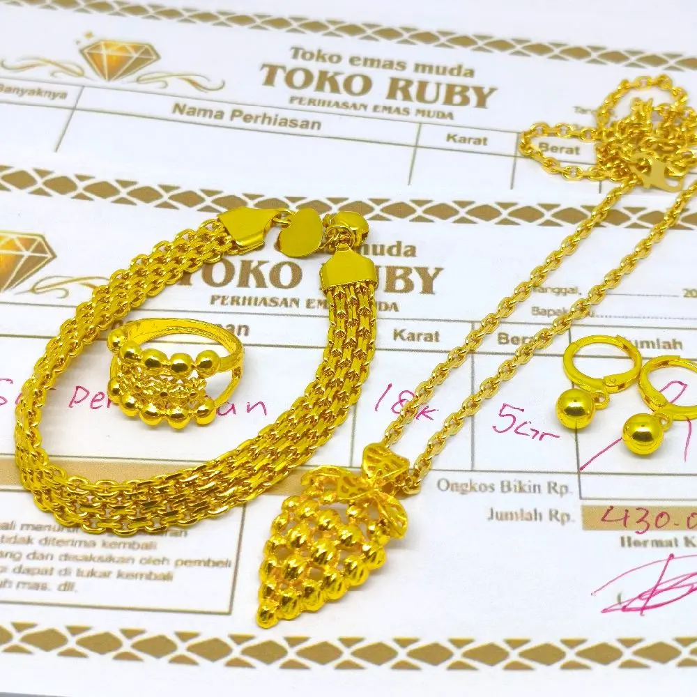[SET LENGKAP] Set Perhiasan Gelang Kalung Cincin Anting Lengkap Perhiasan Anti Karat Anti Luntur Tahan Lama