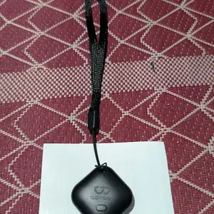 GOOJODOQ AT101 Hanya Support Android GPS Smart Tag Tracker for Android: Locate Lost Items and Pets. (Tidak support iOS)
