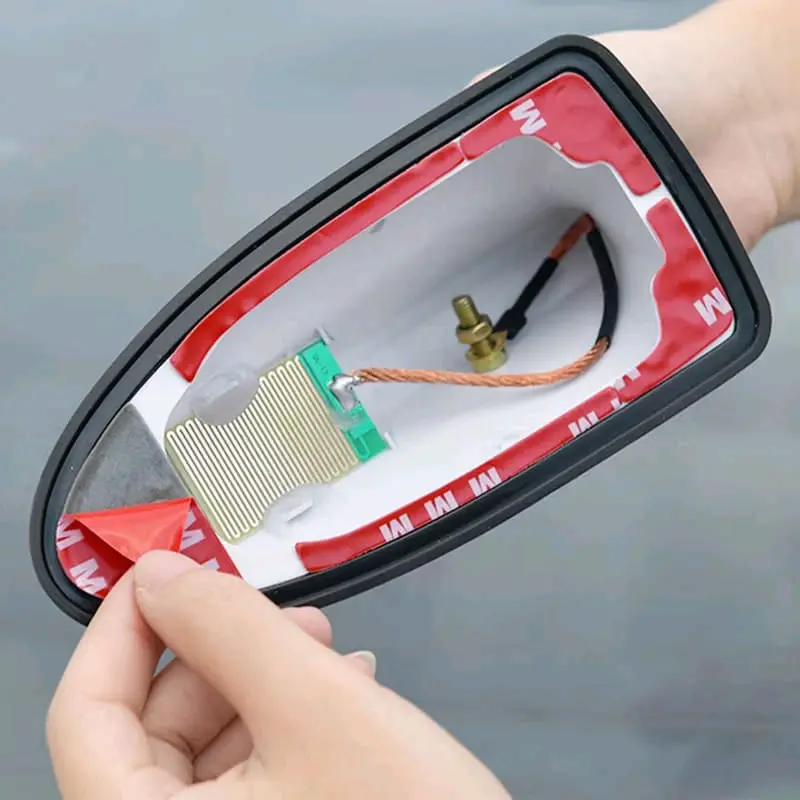 ANTENA SIRIP HIU HYBRID JS RACING - SHARK FIN ANTENA HYBRID Car 1