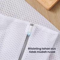 Gambar ECOCO Laundry Bag - Tas bra tas laundry tas cuci anti deformasi Tas laundry mesin cuci tas jaring antibakteri khusus tas cuci pakaian rumah tangga tas cuci pakaian dalam asrama anti deformasi dan penghalang kotoran pakaian dalam khusus - Bag S (30 x 40 cm) dari Ecoco Indonesia Kota Administrasi Jakarta Barat 5 Tokopedia