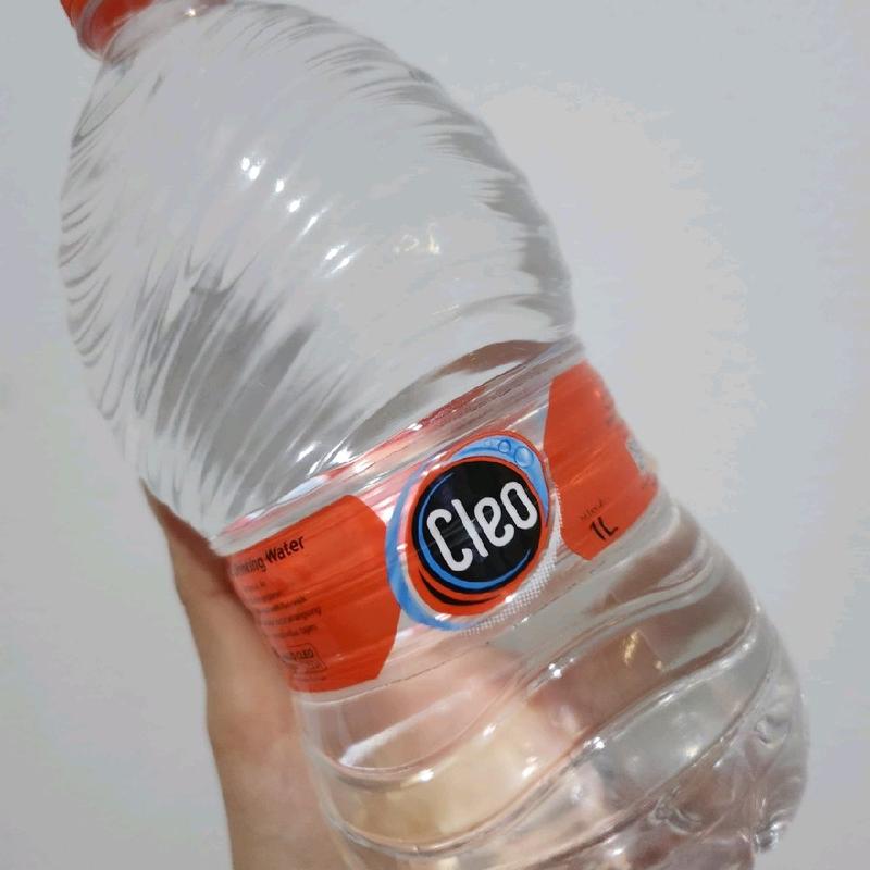 Cleo air murni botol 1 Liter, air mineral Cleo, air mineral botol 1 ...