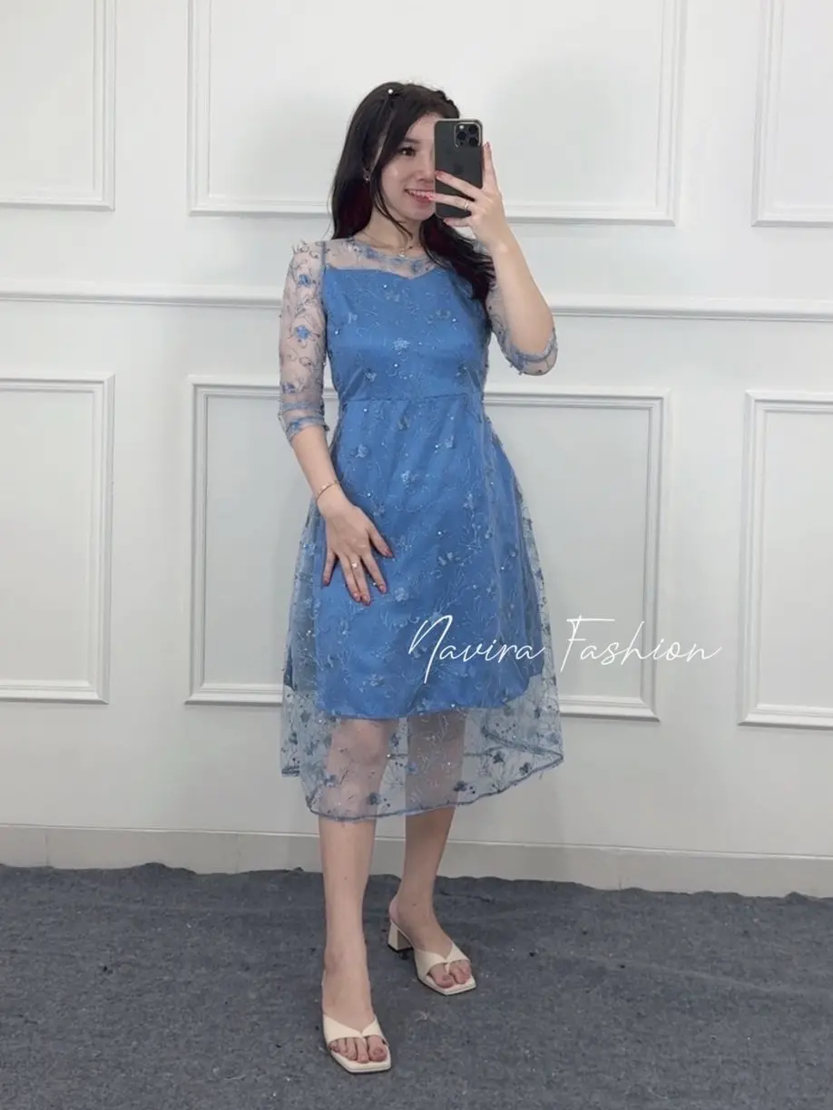 Navira - Evellyn Dress - Dress Pesta - Dress Natal - Dress Kondangan - Dress Tile Mutiara Midi