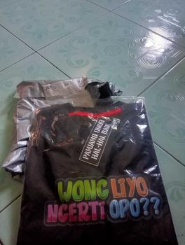 Product Review of Kaos kata kata Wong Liyo Ngerti Opo Baju Katun New Free Sticker from n**a 0