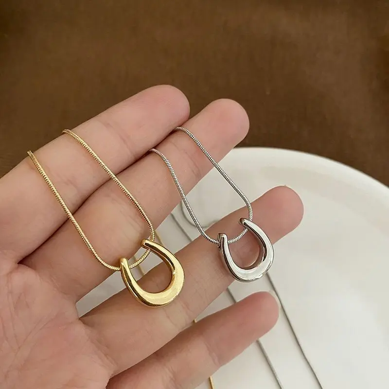 Vòng Cổ Mặt Dây Chuyền, Giá Cả Phải Chăng, Sang Trọng, Vòng Cổ Xương Đòn Voi Nữ Women Móc Khoá