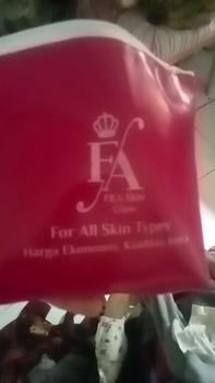 Product Review of FA SKIN GLOW skincare Bpom Viral F&A Skin Glow Original Fa Glow Skincare from a**g 0