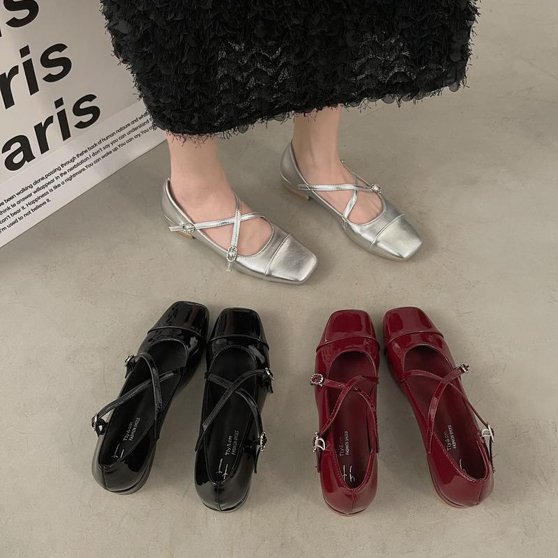 【Vận chuyển hàng Việt Nam Giày Nữ, Thời Trang Hàn Quốc, Y2K, Gót Thấp Trung Bình Màu Đen, Thích Hợp Đi Làm Công Sở, Chống Trượt, Gót Dày, Thoáng Khí Và Thanh Lịch, Thích Hợp Cho Ảnh Hưởng, Đám Cưới, Màu Đỏ, Giày Nữ, Giá Bán Buôn Tại Nhà Máy, SS24