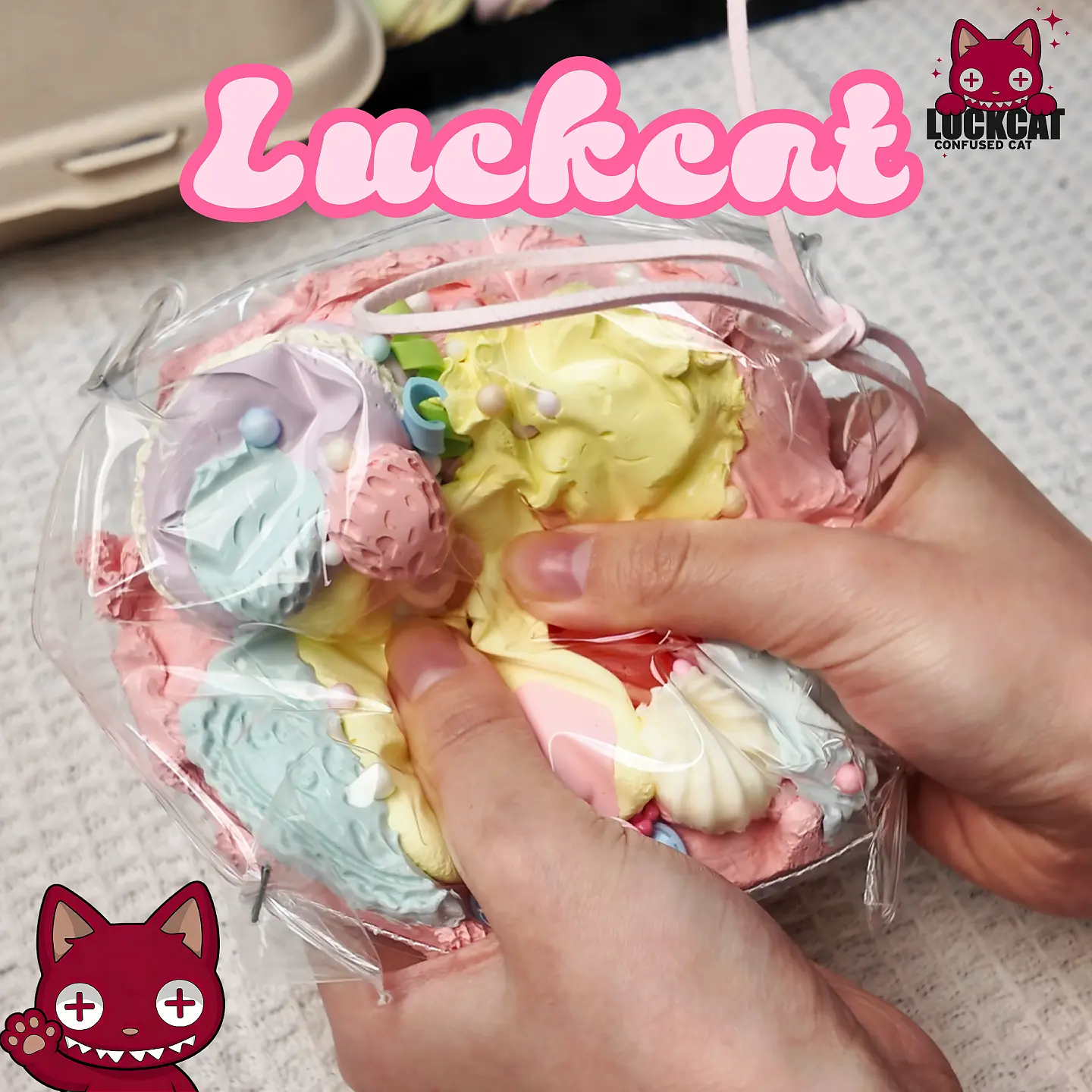 LUCK CAT しリアルクマケーキスクイーズトイ らかい ストレスの