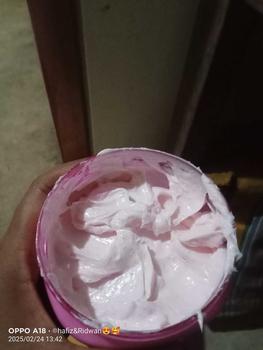 Product Review of SLAVINA Organic Rice Body Scrub First Kiss | scrub badan untuk menghilangkan bekas luka from m**🥰 0
