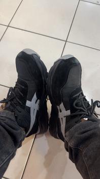 Product Review of [Ready Stock] Ultra-lightweight protective shoes, steel-toe shoes, safety shoes, construction site shoes, anti-smash and anti-collision, wear-resistant, breathable and odor-resistant, EVE soles, protective shoes, casual and versatile work shoes from a** I**N M** ** 1