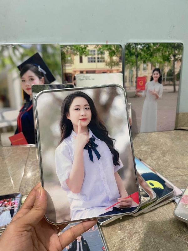 Ảnh để bàn tráng gương Ultra HD 13x18 15x21 20x30 25x38 - ảnh cưới baby gia đình cá nhân - khung ảnh hợp kim titan sang trọng